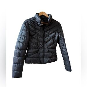 Love Tree Women's Black Ultra Light Puffer Jacket